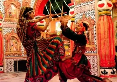 Top 10 Places to Celebrate Navratri for Couples in India